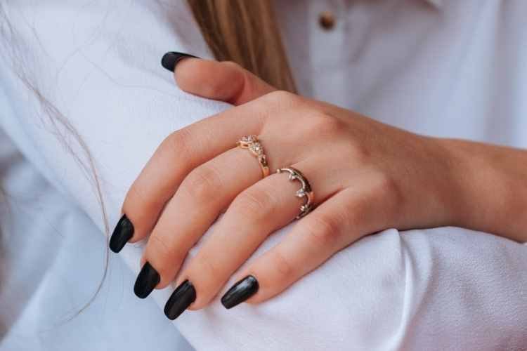 How to Figure Out Your Ring Size in Just a Few Steps