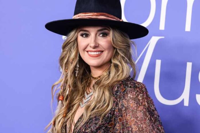 Lainey Wilson Country Singer Height